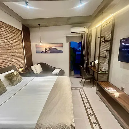 Hotel Tago Boutique - Free Airport Pick Up